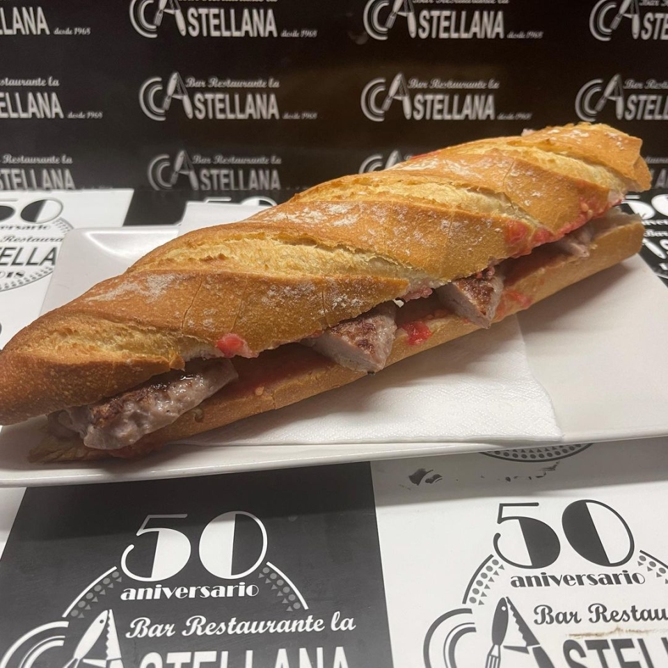 Bocadillo del día Butifarra plancha lacastellana #tapas #elprat